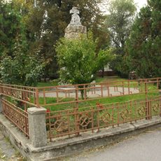 Maďarská škola G. Czuczora, oplotenie