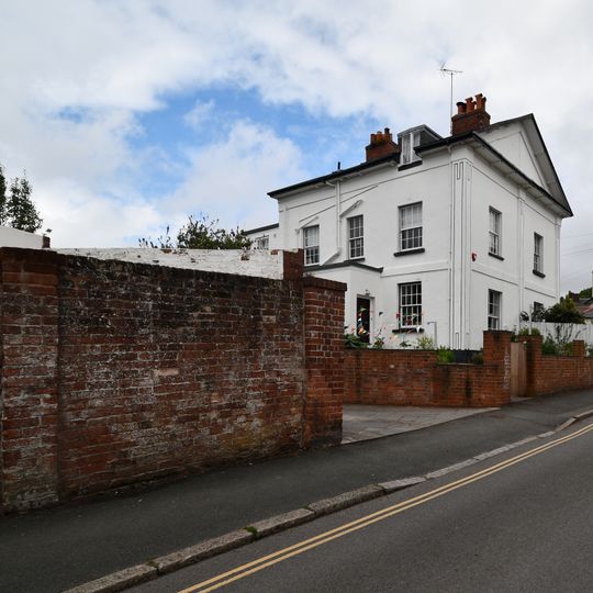 3 And 5, Wonford Road