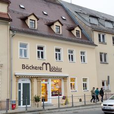 Wohnhaus mit Bäckerei in geschlossener Bebauung Markt 3