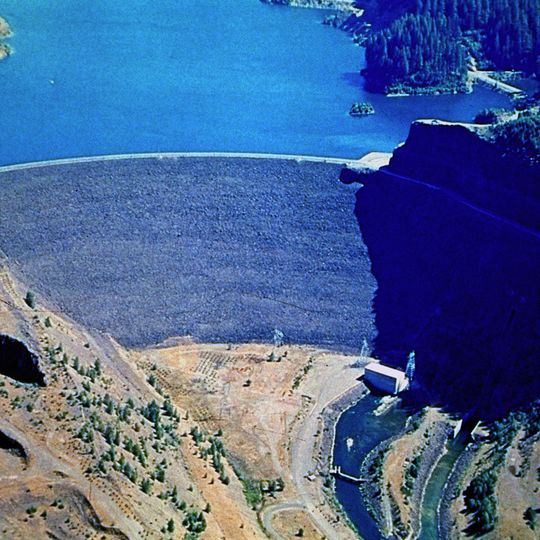 Cougar Dam