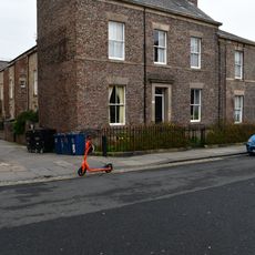 19, St Thomas' Crescent