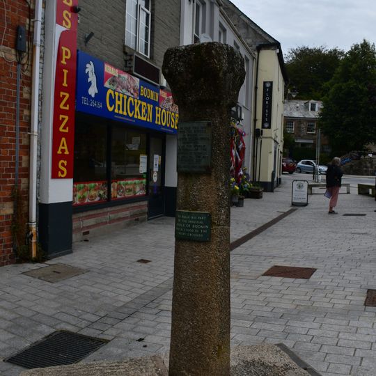 Monument Immediately South East Of No 19 Honey Street