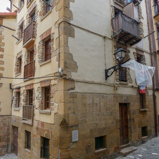Casa Elkano 36 / Arnao Generalaren 2