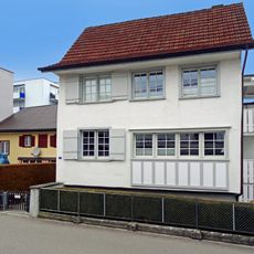 Ehemaliges Bauernhaus Bachstrasse 2