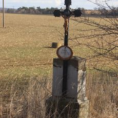 Kříž u potoka u Jaroměřic nad Rokytnou