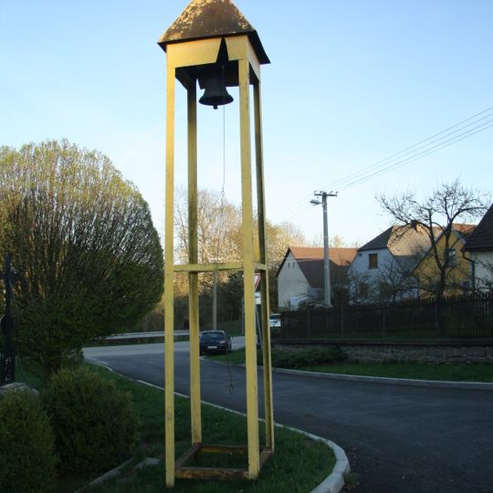 Zvonička v Horních Dvorcích