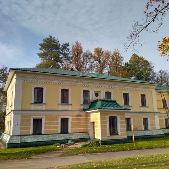 Главный дом