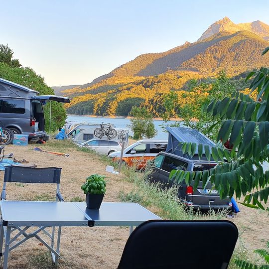 Camping du Lac du Sautet