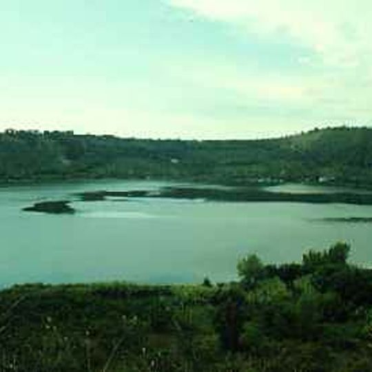 Lac Averne