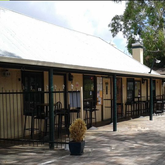 Old Canberra Inn