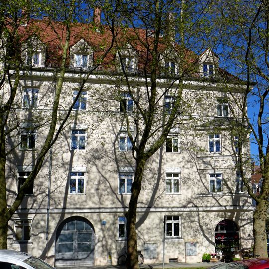 Mietshaus