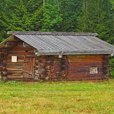 Баня черная (Малые Корелы)