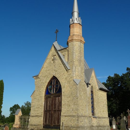 Betygala cemetery chapel