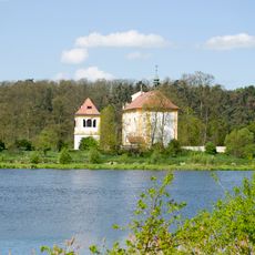 Zvonice u kostela svaté Kateřiny v Libotenicích