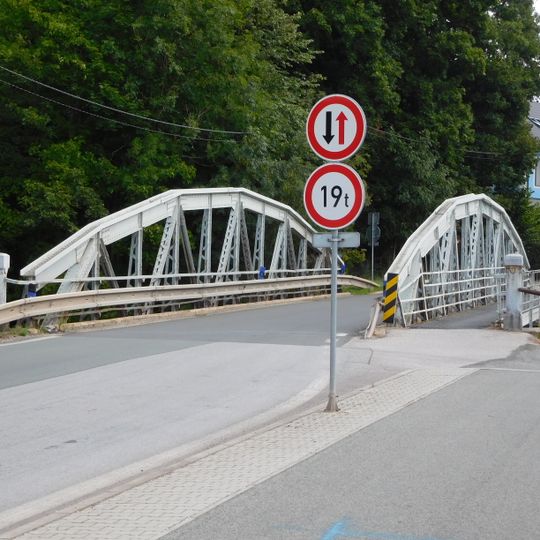 Bridge over Elbe, Vrchlabská-Husitská