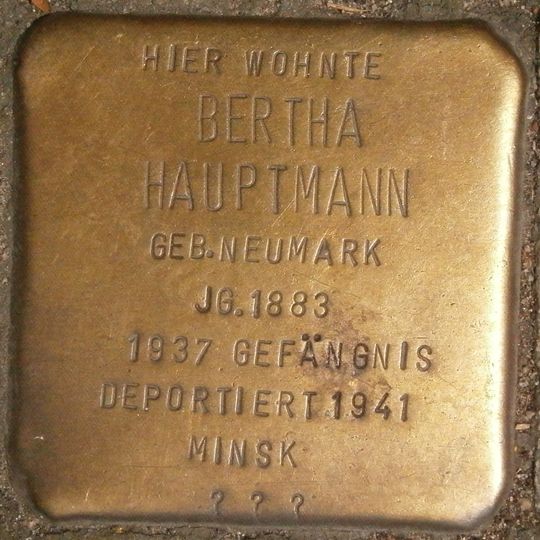 Stolperstein en memoria de Bertha Hauptmann