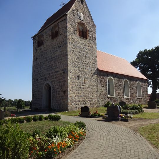 Dorpskerk van Düsedau