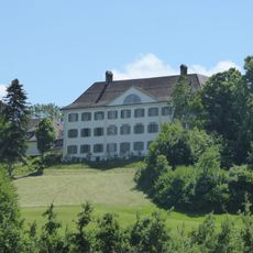 Château with St. Alban chapel