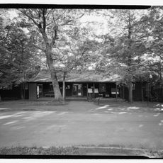 Lewis Mountain Lodge