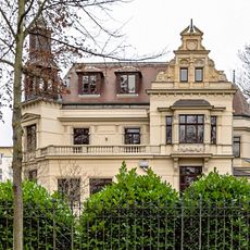 Villa Ferdinand-Lassalle-Straße 21