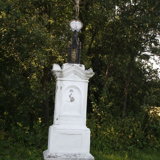 Wayside cross in Střezivojice