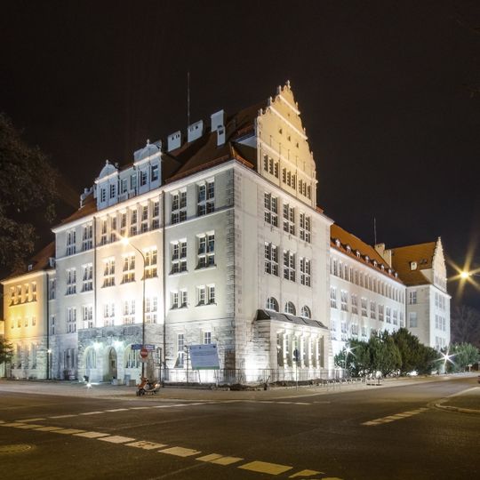 Budynek B-1 Politechniki Wrocławskiej