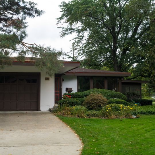 Mr. and Mrs. Robert C. Reinke House