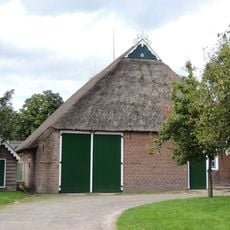 Dwarshuisboerderij, bijschuur