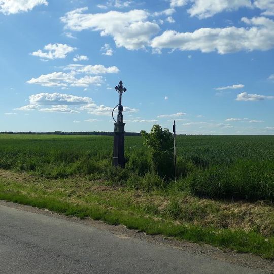 Kříž západně od Čenkova u Bechyně