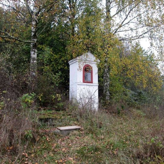 Kaplička severozápadně od Bělčic