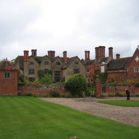 Packwood House