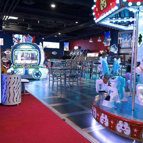La Tête dans les Nuages Lyon Confluence 2° ét.