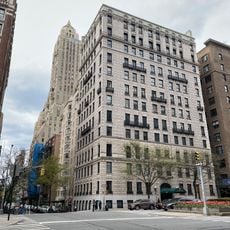840 Park Avenue