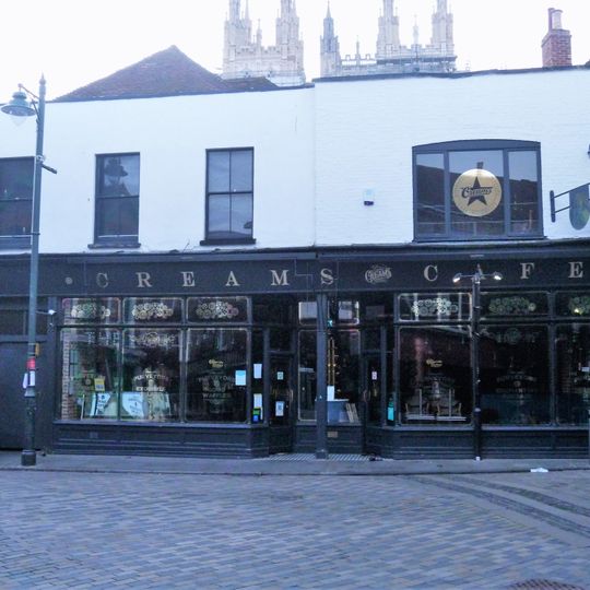 60 And 61, Palace Street