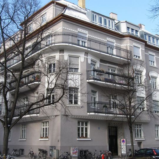 Isabellastraße 25