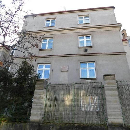 Pamětní deska obětem 1. světové války na domě Lopatecká 193/28 v Praze