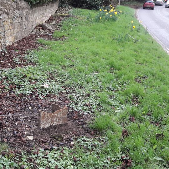 Milepost, Three Shires Way in Gayhurst Village, opp. The Old Cottage, 100m N of Sir Francis Drake PH and lane to Gayhurst Court