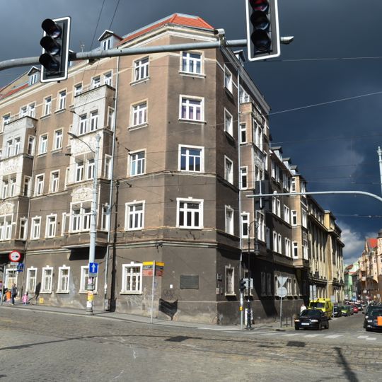 Szpital im. Stanisława Strusia, d. klasztor karmelitanek, poł. XVII