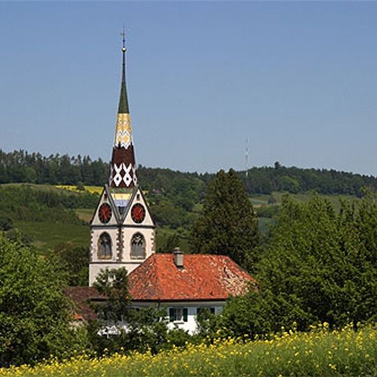 Reformierte Kirche mit Kirchhofmauern