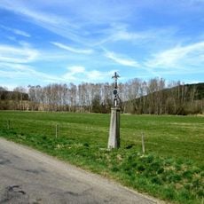 Kříž východně od Žichovic