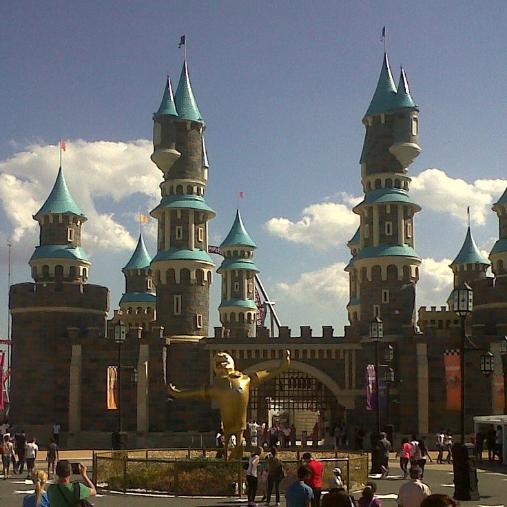 Parc d'attractions Vialand