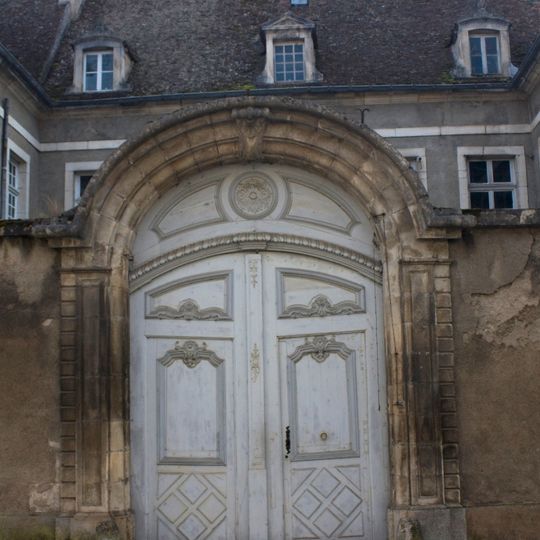 17th century private mansion in Semur-en-Auxois