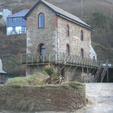 Engine House At Sw691479 (Wheal Lushington)