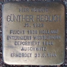 Stolperstein en memoria de Günther Redlich