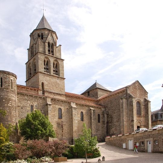 Abbaye Saint-Pierre d'Uzerche