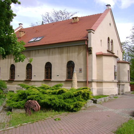 Dom , ob. ośrodek kultury