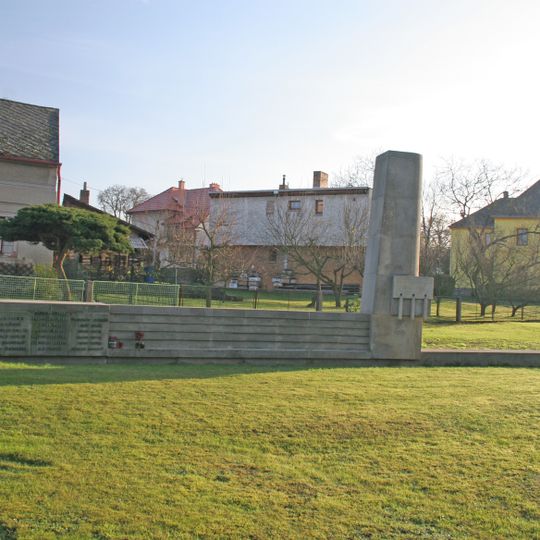 Pomník obětem války v Přepychách