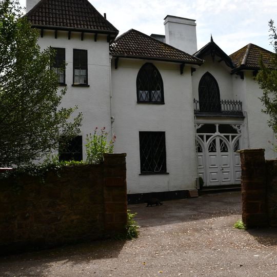 Elm Cottage  The Elms