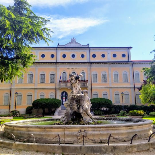 Fontana di Bacco e Arianna