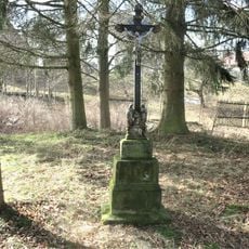 Kříž naproti domu 77 v Křižanech